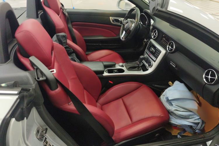 Used Mercedes-Benz SLK-Class 2011 SLK 200 Fashion Model