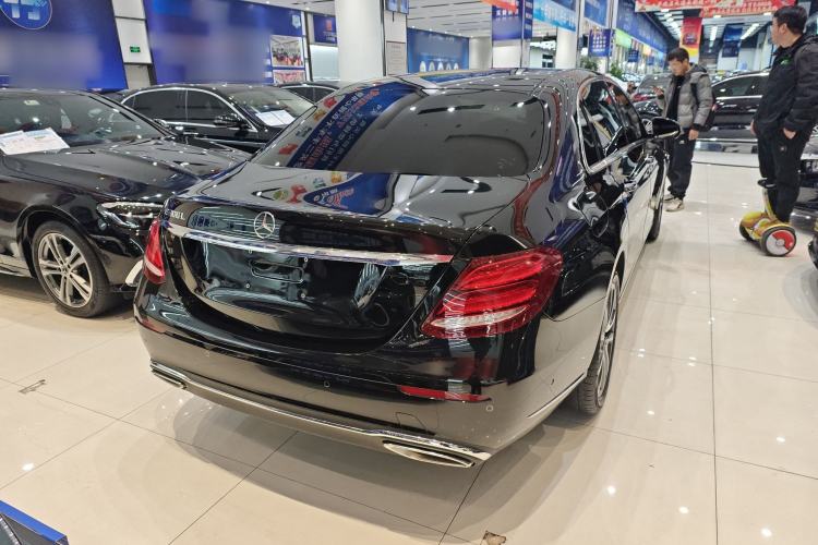 Used Mercedes-Benz E-Class 2019 E 300 L Stylish Model
