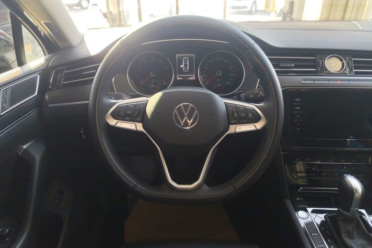 Used Volkswagen Magotan 2020 330TSI DSG Leading Model
