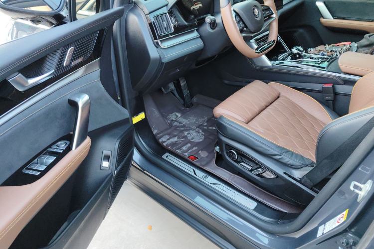 Used BYD Tang New Energy 2021 DM-i 112KM Prestige Model
