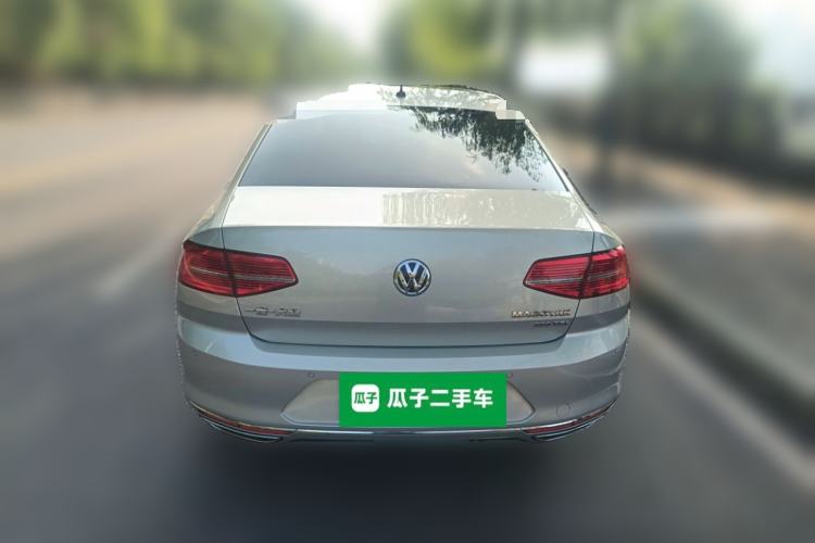 Used Volkswagen Magotan 2018 330TSI DSG Luxury Model
