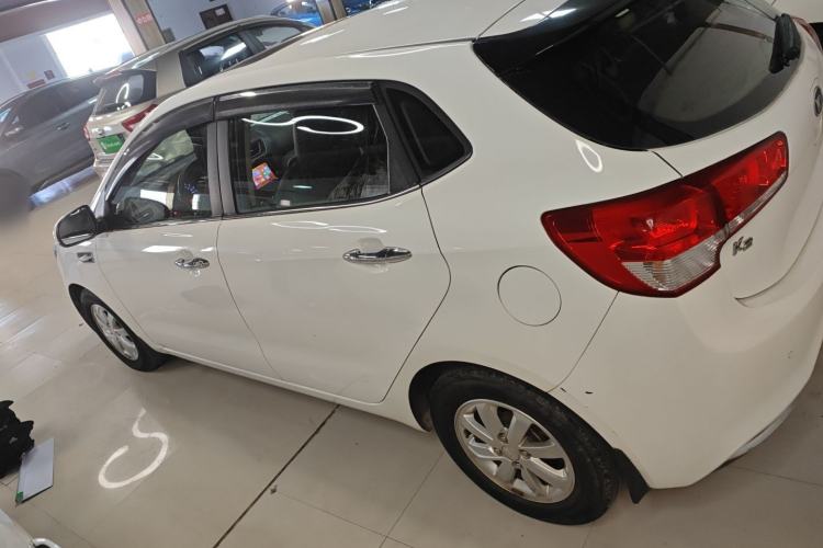 Used Kia K2 2015 Hatchback 1.4L AT GLS Cool Edition
