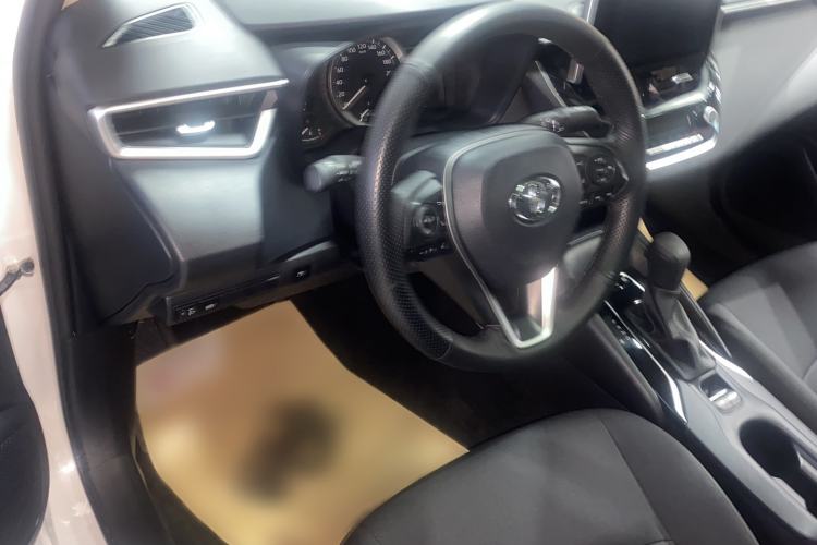 Used Toyota Corolla 2021 Dual-Motor 1.8L E-CVT Elite Edition
