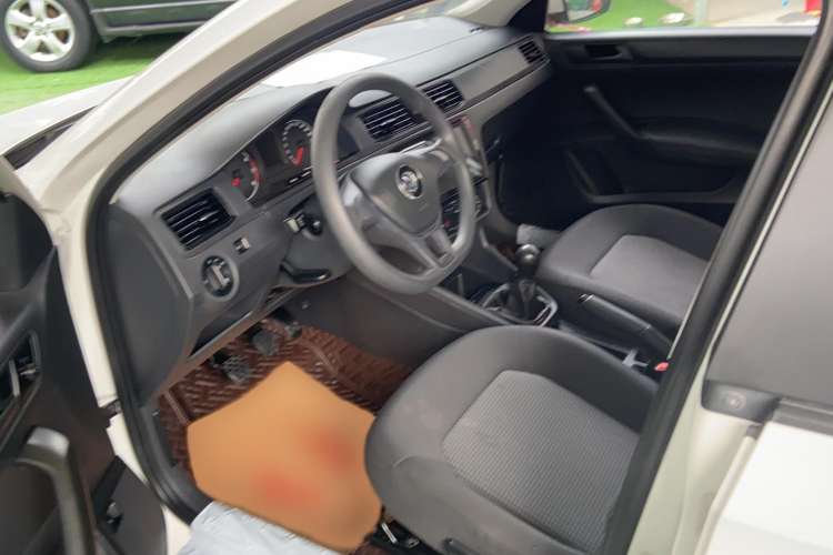 Used Volkswagen Santana 2018 1.5L Manual Fashion Edition
