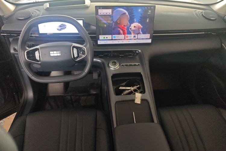 Used  E5 2024 530km Starship Edition