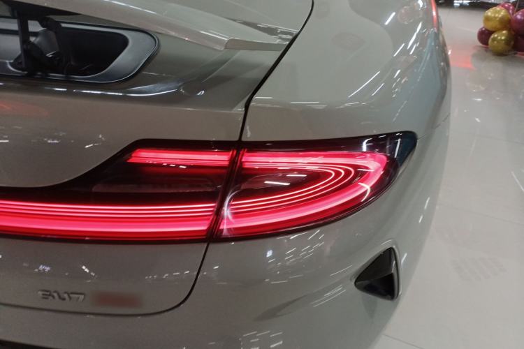 Used  SU7 2024 Four-Wheel Drive Ultra-Long Range Advanced Intelligent Driving Max Edition
