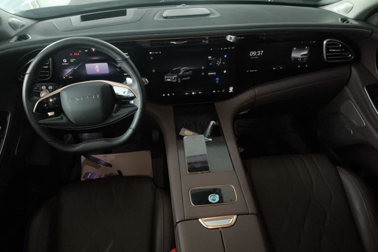 Used  Lanyue 2023 400T Four-Wheel Drive Star Prestige Edition 6 Seats