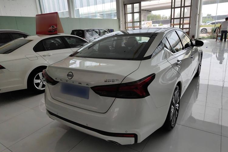 Used Nissan Teana 2022 2.0L XL-TLS Enjoyment Edition
