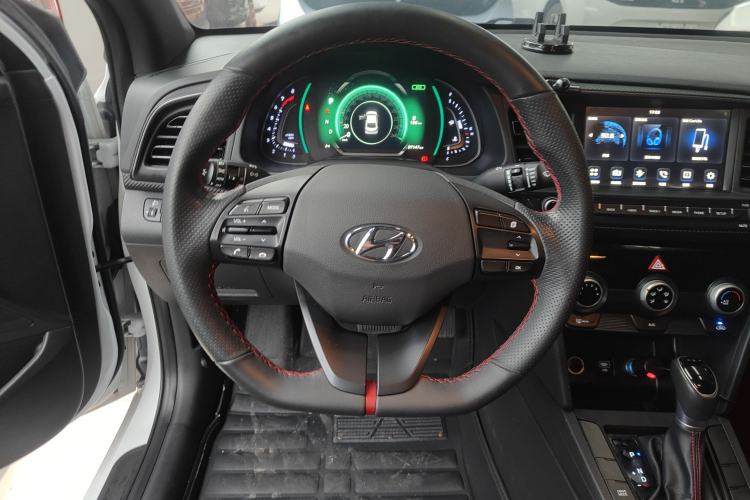 Used Hyundai Elantra 2020 1.4T Dual-Clutch Xuan Dong · Dynamic Version
