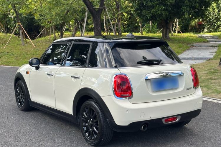 Used  MINI 2016 1.5T COOPER Five-Door Edition
