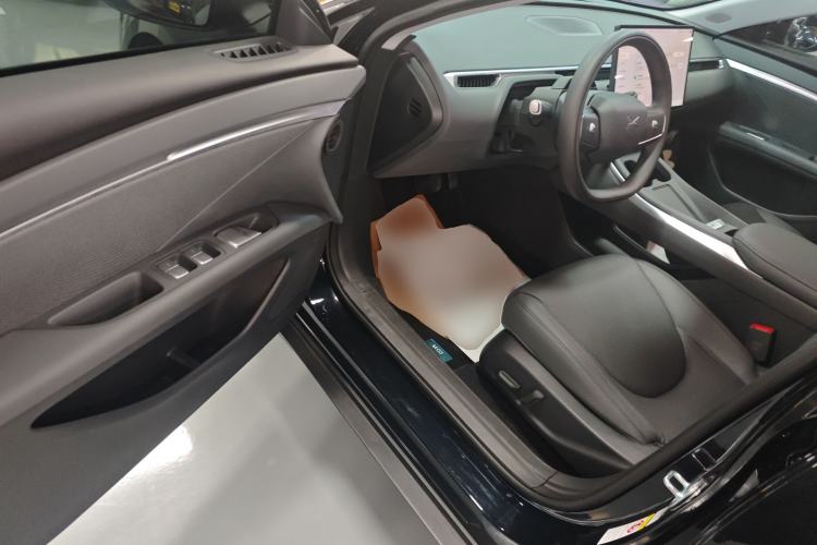 Used XPeng MONA M03 2024 620 with Ultra-Long Range
