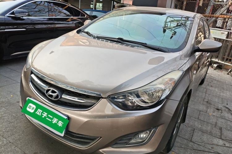 Used Hyundai Elantra 2015 1.6L Automatic Fashion Model