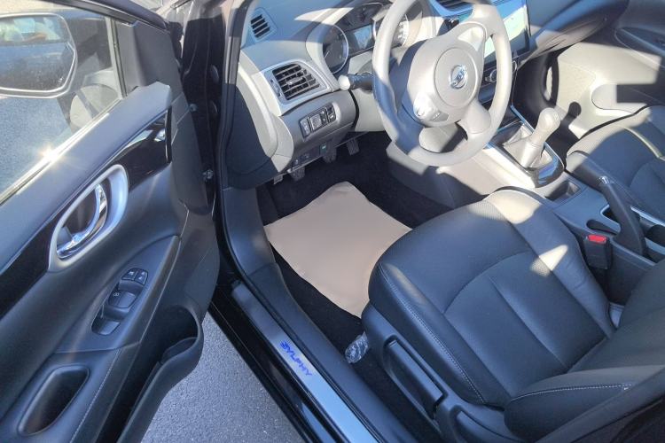 Used Nissan Sylphy 2018 1.6XL Manual Luxury Edition

