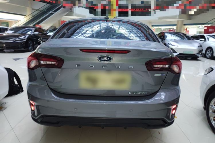 Used Ford Focus 2022 Sedan EcoBoost 180 Automatic Performance Edition
