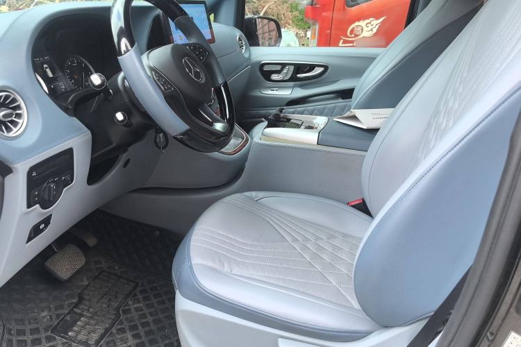 Used Mercedes-Benz Vito 2021 2.0T Business Version 7 Seats