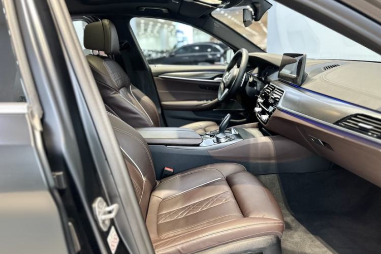 Used BMW 5 Series (Import) 2022 Restyled 540i Luxury Edition M Sport Package
