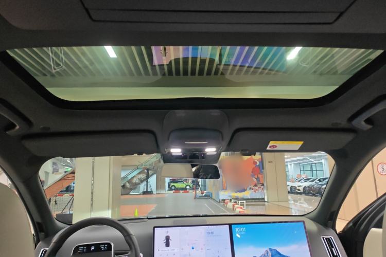 Used Li Auto L8 2023 Max model
