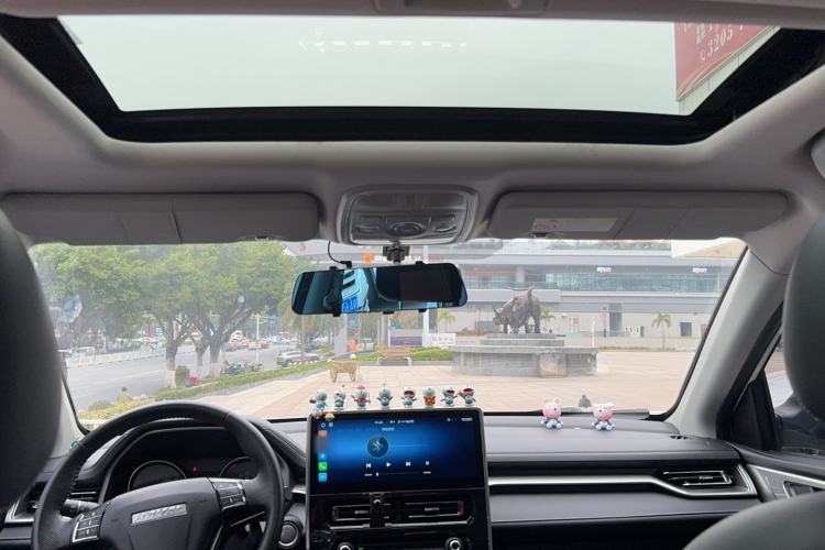 Used Haval M6 2021 PLUS 1.5T DCT Luxury Smart Connectivity Model
