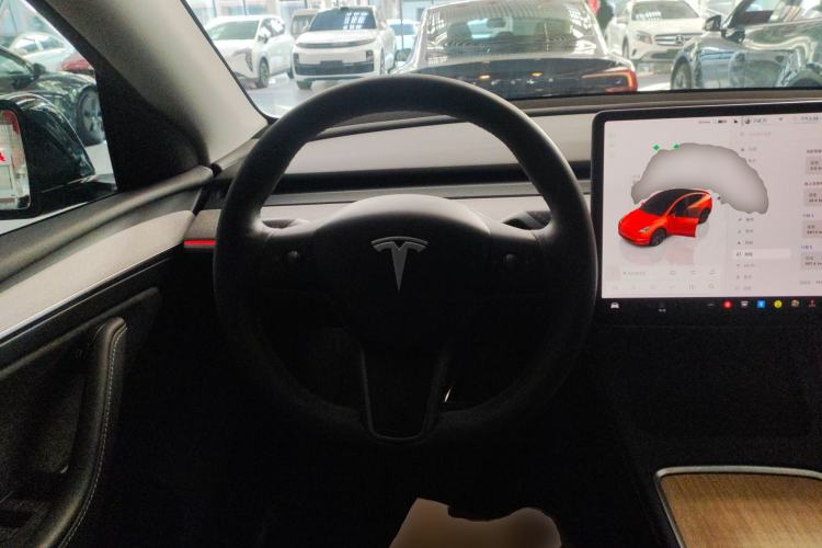 Used Tesla Model Y 2023 Rear-Wheel-Drive Version