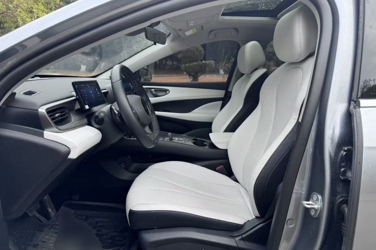 Used BYD Seal 05 DM-i 2025 DM-i Intelligent Drive 120KM Flagship Model
