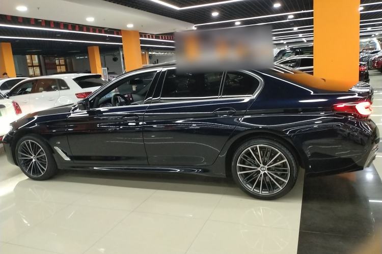 Used BMW 5 Series 2022 Restyled 530Li Leading Edition M Sport Package
