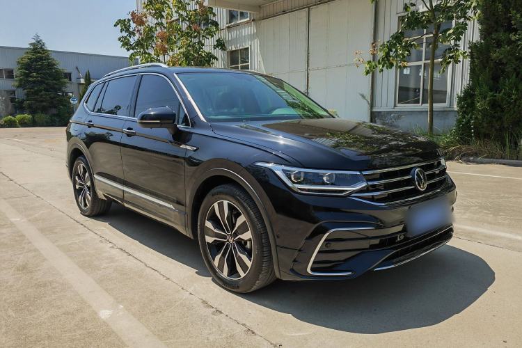 Used Volkswagen Tiguan L 2024 330TSI Automatic Two-Wheel Drive R-Line Enhanced Edition
