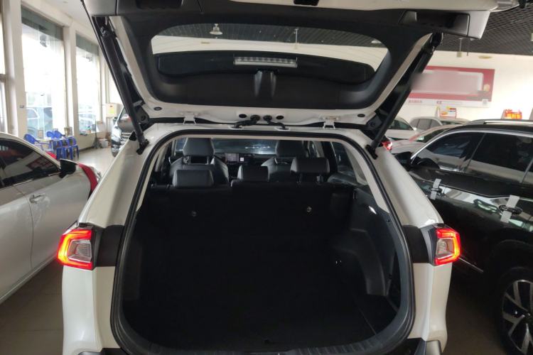 Used Toyota Wildlander 2023 Dual-Motor 2.5L E-CVT Four-Wheel Drive Prestige Edition
