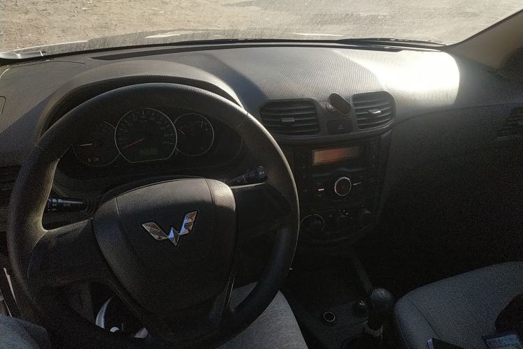 Used Wuling Hongguang 2020 1.2L S Base Model China VI LSI
