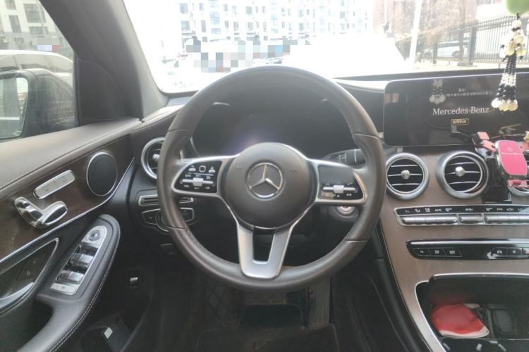 Used Mercedes-Benz GLC 2020 Facelift GLC 260 L 4MATIC Luxury Edition
