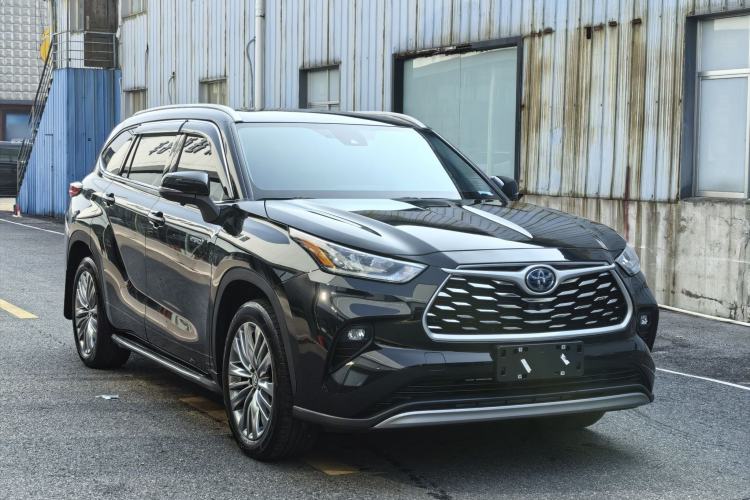 Used Toyota Highlander 2023 2.5L Smart Electric Hybrid Dual-Motor All-Wheel-Drive Luxury 7-Seater
