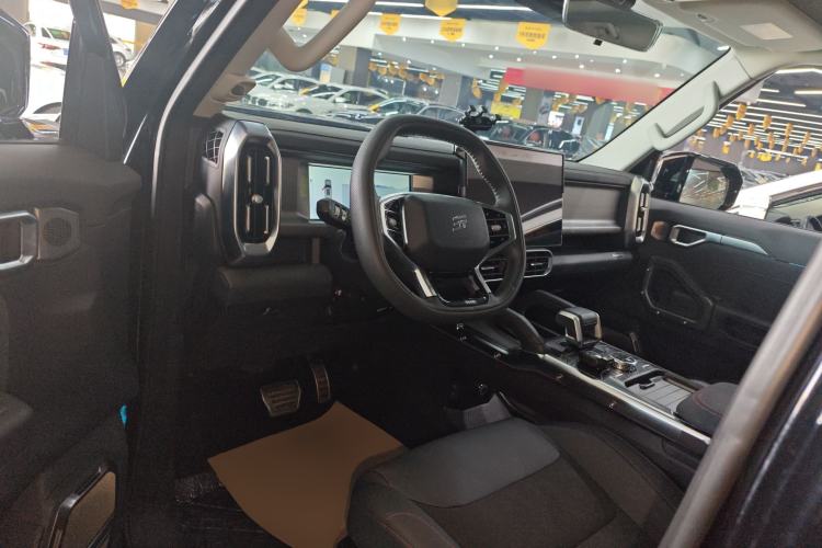 Used JETOUR Traveler 2023 2.0T All-Wheel-Drive CrossPRO
