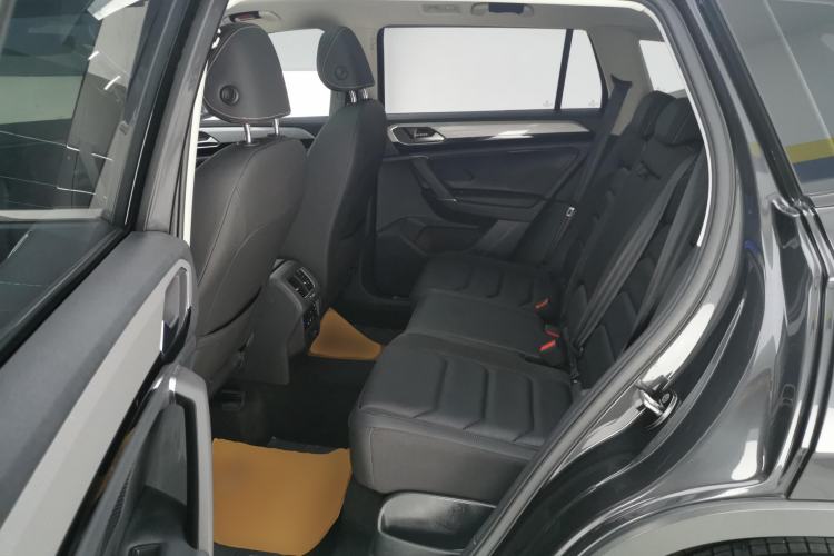 Used Volkswagen Tayron 2020 330TSI Two-Wheel Drive Luxury Smart Connectivity Version
