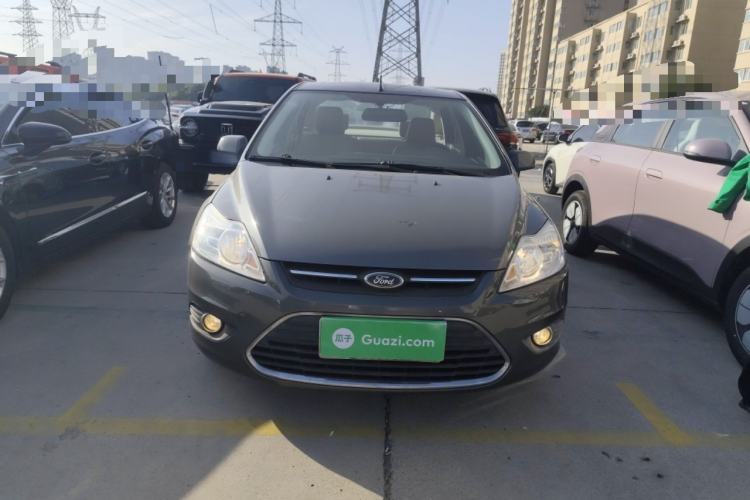 Used Ford Focus 2013 Sedan Classic 1.8L Automatic Fashion Edition
