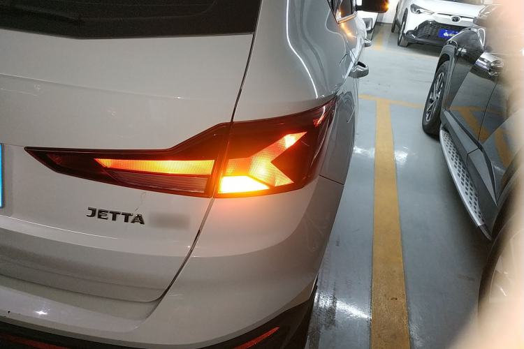 Used Jetta VS5 2022 280TSI Automatic Trend Edition