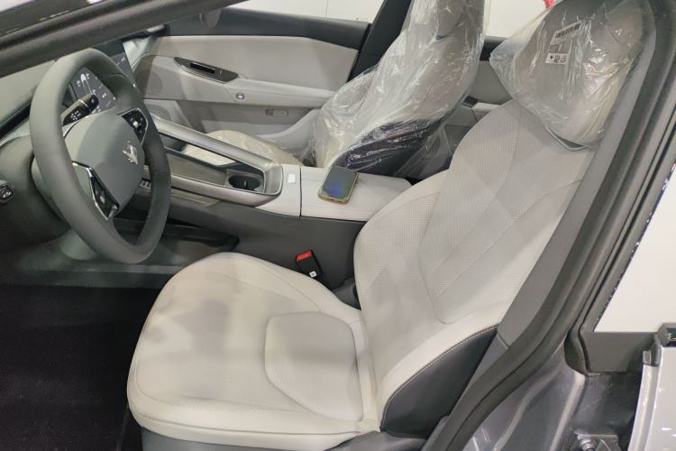 Used ARCFOX Alpha S5 