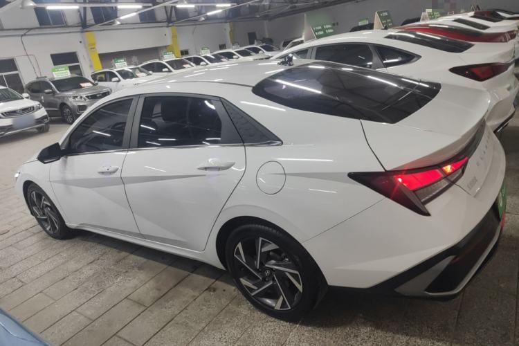 Used Hyundai Elantra 2023 1.5L CVT GLX Elite Edition
