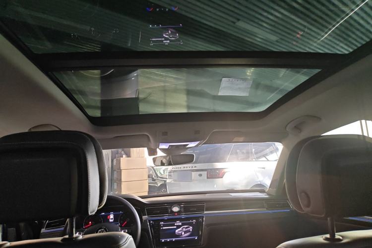 Used Volkswagen Phideon 2018 Revised Version 480 V6 Four-Wheel Drive Luxury Flagship Edition
