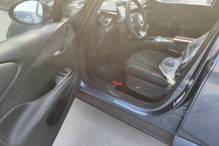 Used BYD Dolphin 2025 420km Free Edition
