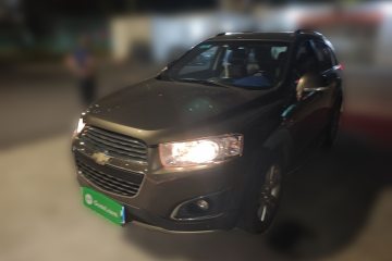 Used Chevrolet Captiva 2015 2.4L 4x4 Flagship Edition 7-Seater