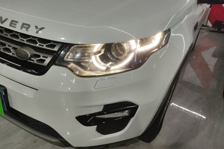 Used Land Rover Discovery Sport 2018 240 PS SE Version
