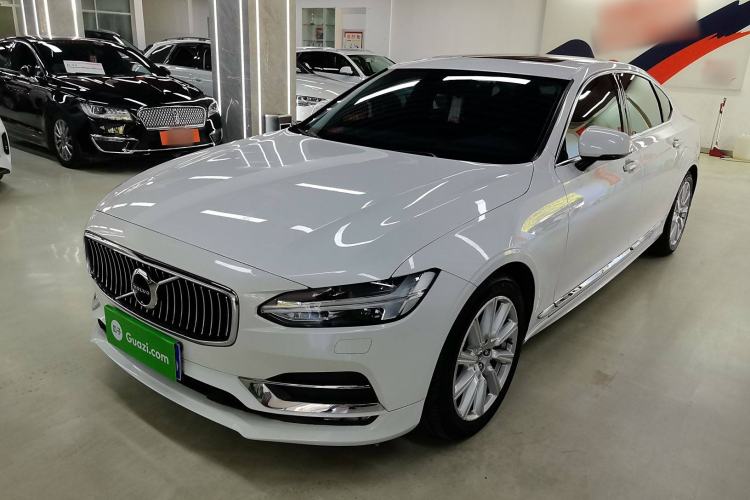 Used Volvo S90 2020 Facelift T5 Smart & Luxurious Edition