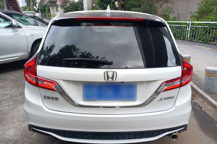 Used Honda Jade 2017 1.8L automatic Comfort version 5 seats