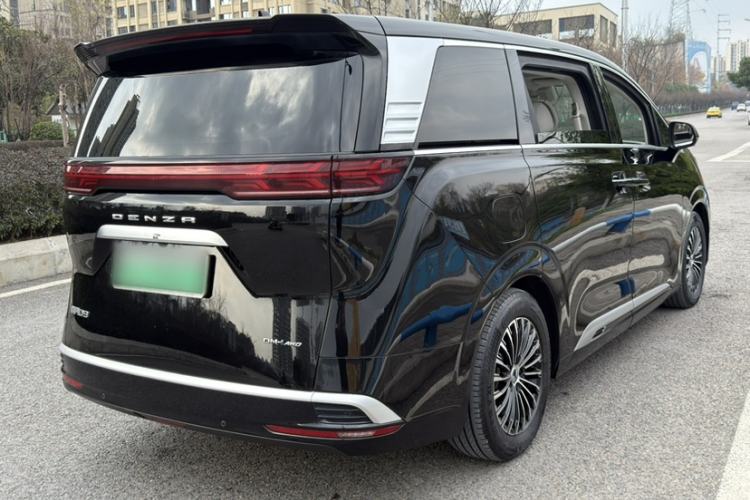 Used Denza D9 2024 DM-i 980 Four-Wheel Drive Flagship Model