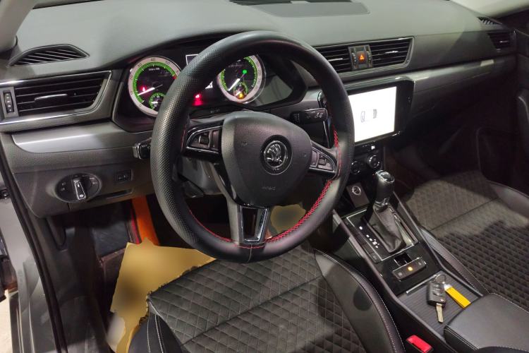 Used Skoda Superb 2018 TSI330 DSG Comfort Edition China VI Standard
