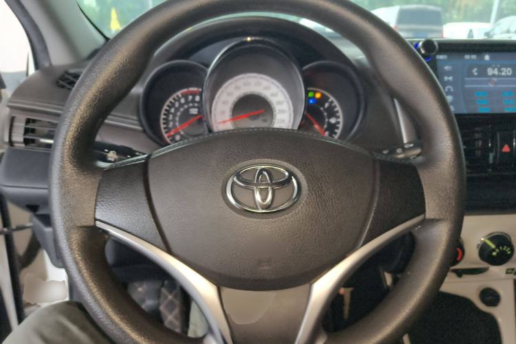 Used Toyota YARiS L 2015 1.5G Manual Xuan Dong Sunroof Special Edition
