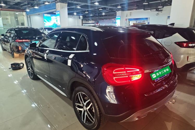 Used Mercedes-Benz GLA 2016 GLA 200 Fashion Model