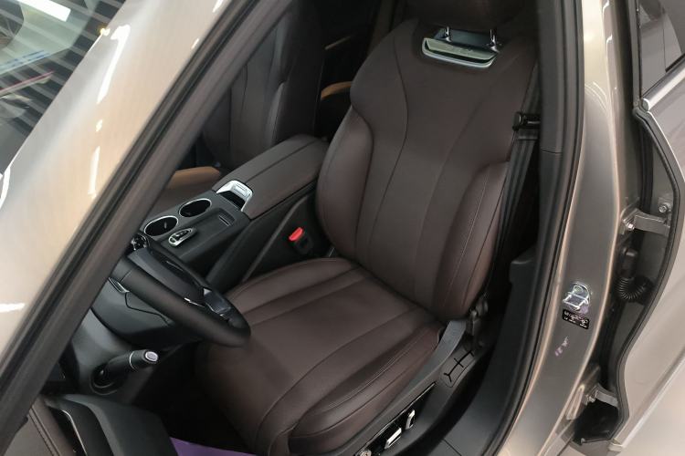 Used Wey Mocha New Energy 2024 Hi4 Four-Wheel Drive Long-Range Version
