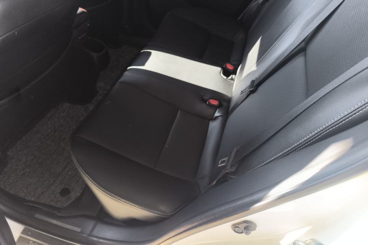 Used Toyota YARiS L 2017 1.5E CVT Dynamic Edition
