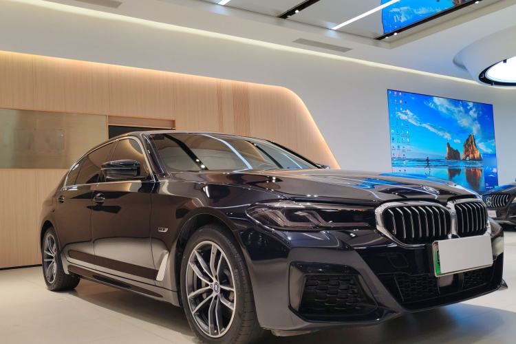 Used BMW 5 Series New Energy 2022 Restyled 535Le Pioneer Edition M Sport Package

