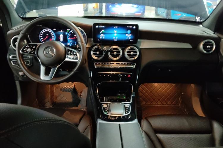 Used Mercedes-Benz GLC 2021 GLC 260 L 4MATIC Dynamic Edition